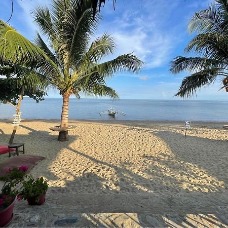 Mecaja Beach House Roxas  Buitenkant foto
