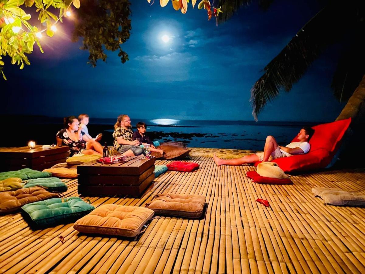 Mecaja Beach House Roxas  Buitenkant foto