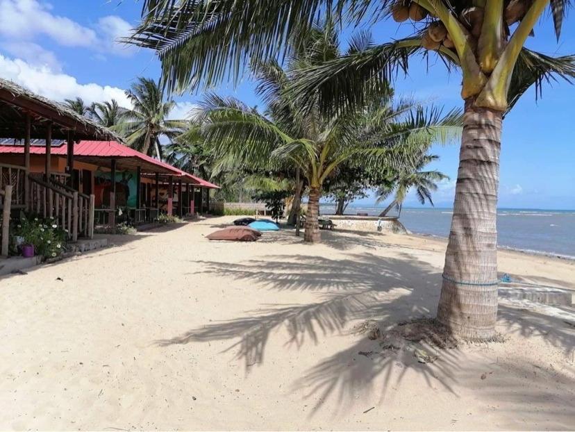 Mecaja Beach House Roxas  Buitenkant foto