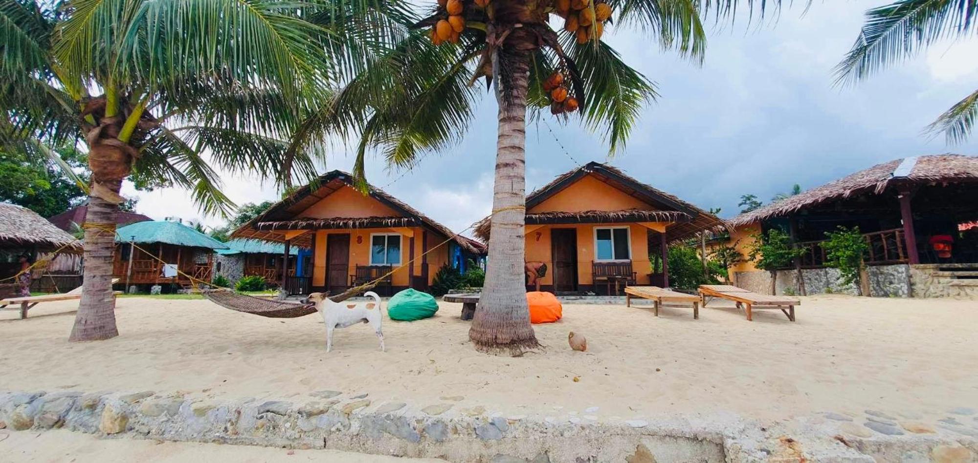 Mecaja Beach House Roxas  Buitenkant foto